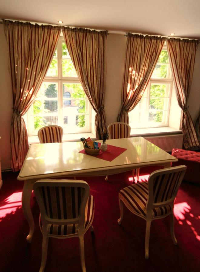 Hotel Denkmal 13 Rostock - Kaufmannshaus Krahnstoever Guest house 4*